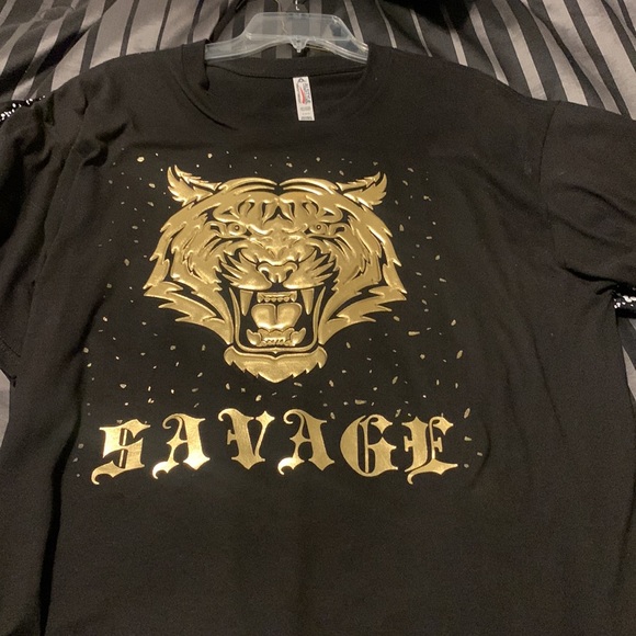 Shirt’s - Picture 2 of 2